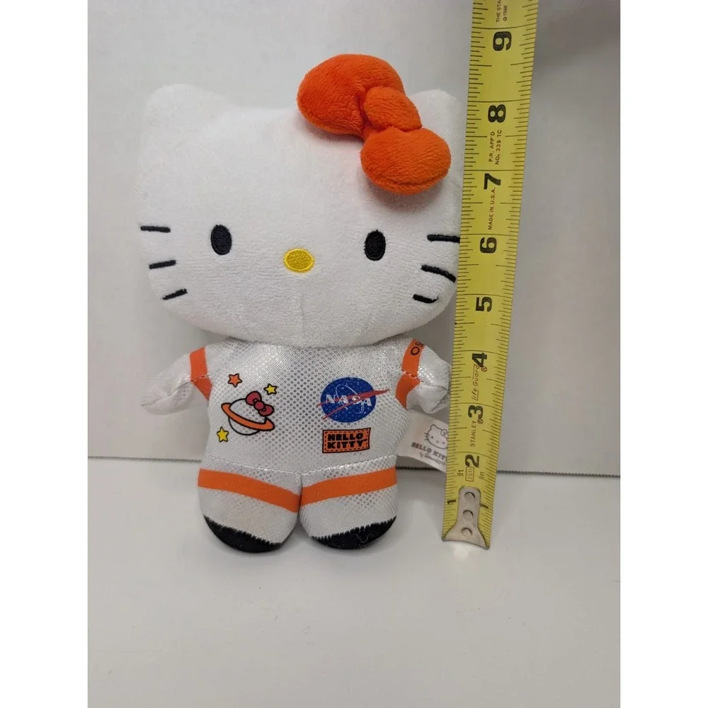 Sanrio Hello Kitty NASA Smithsonian Orange Astronaut Space Suit Sequin Plush 8" - Picture 2 of 7